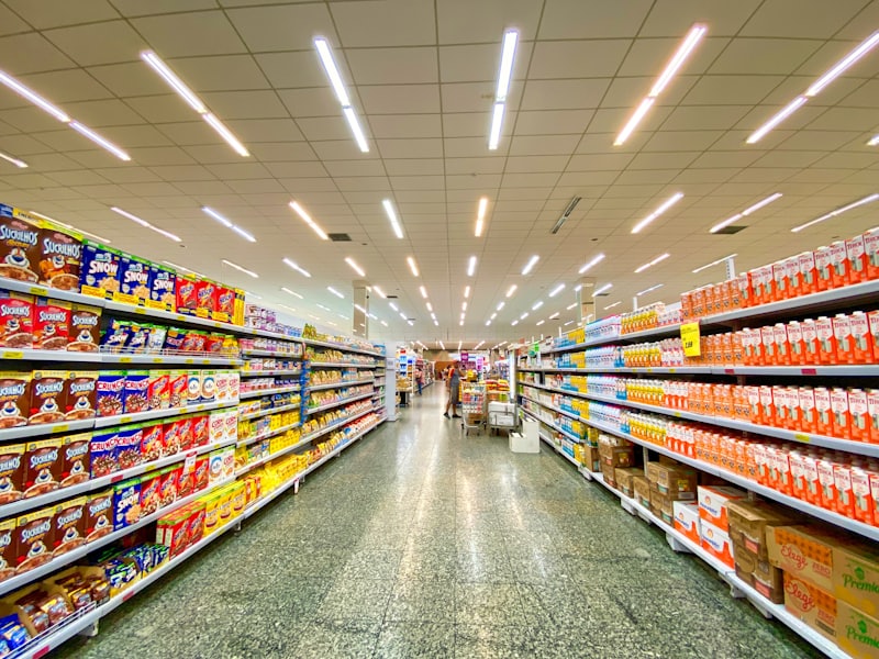Supermarket javonlari